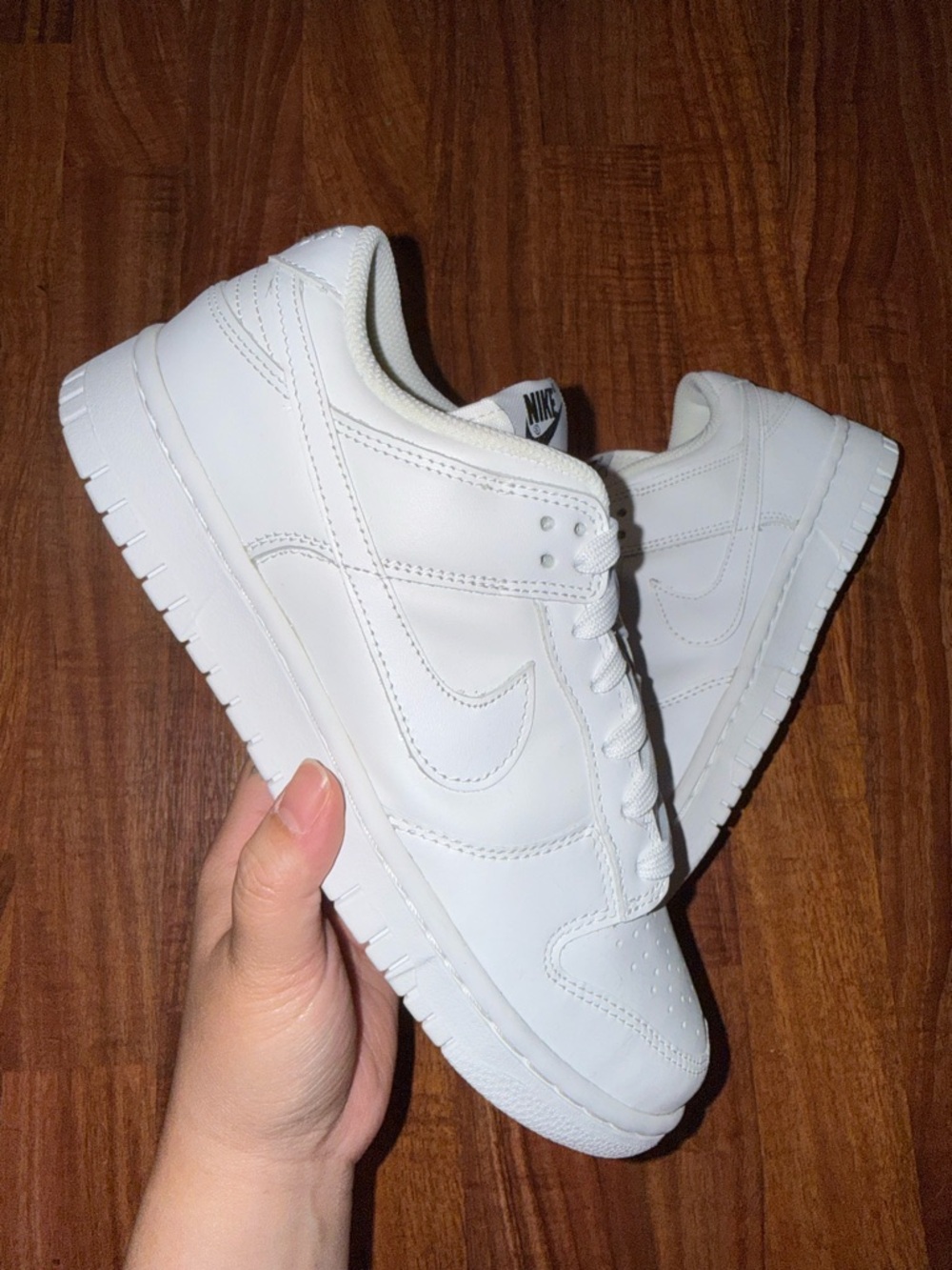 WMNS Nike Dunk Low